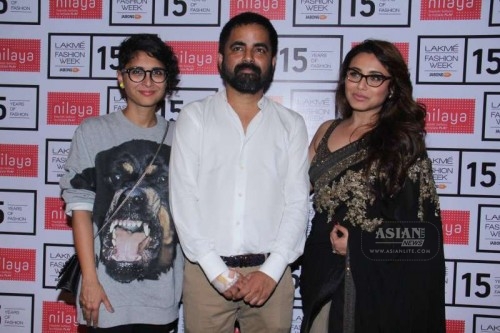 Fashion designer Sabyasachi Mukherjee flanked by filmmaker Kiran Rao and actress Rani Mukerji.