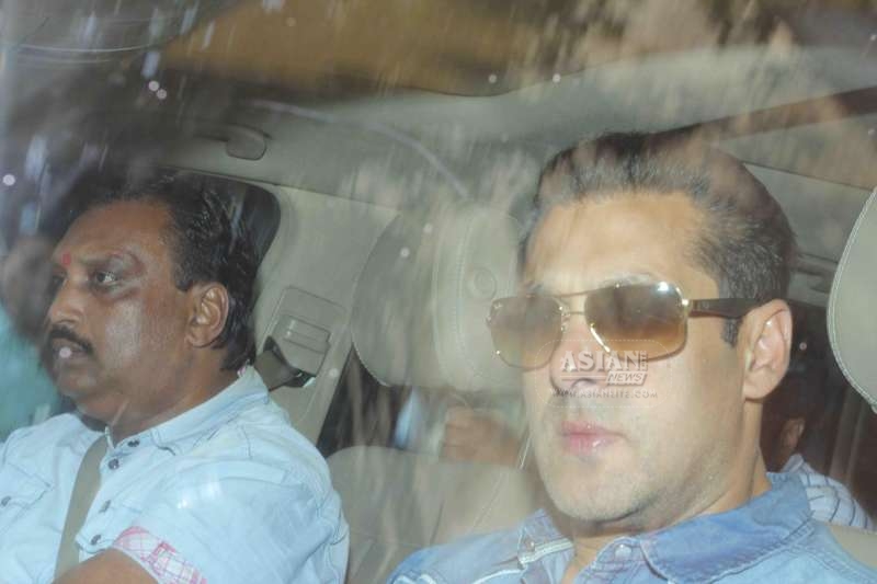 Actor Salman Khan arrives to appear before a Mumbai court in connection with the infamous 2002 hit and run case on March 12, 2015.