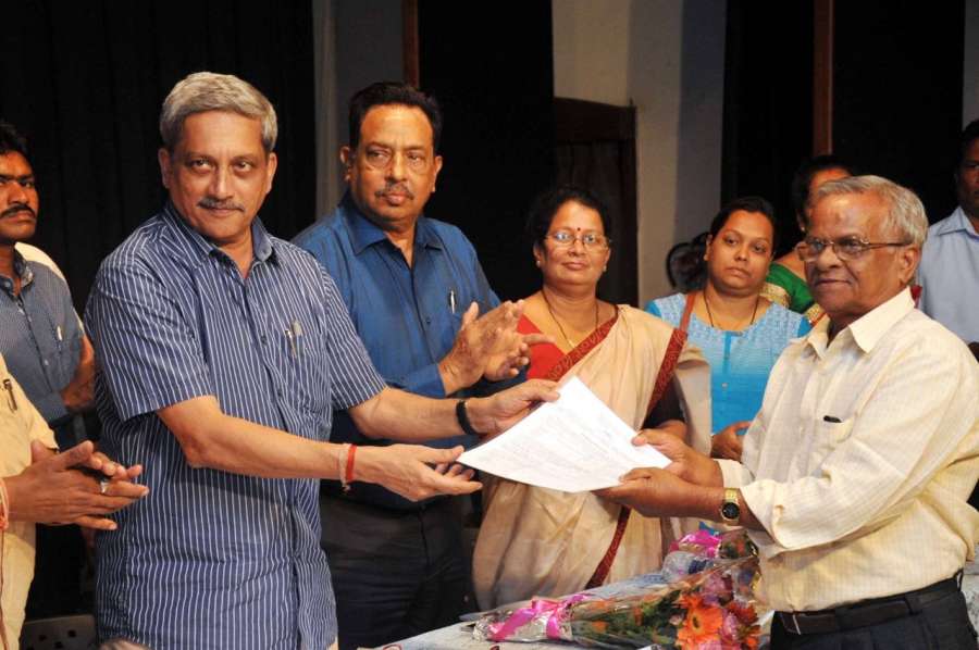 Goa: Union Defence Minister Manohar Parrikar distribute Sanad's to Mayem residents after 55 years after Goa Liberation during the programme in Goa on Jan 2, 2017. (Photo: IANS)