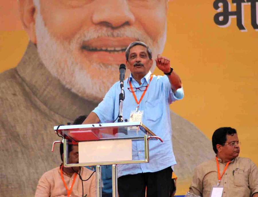 Panaji: Union Defense Minister Manohar Parrikar addresses during a public rally ahead of Goa Assembly elections in Panaji on Jan 28, 2017. (Photo: IANS) by . 