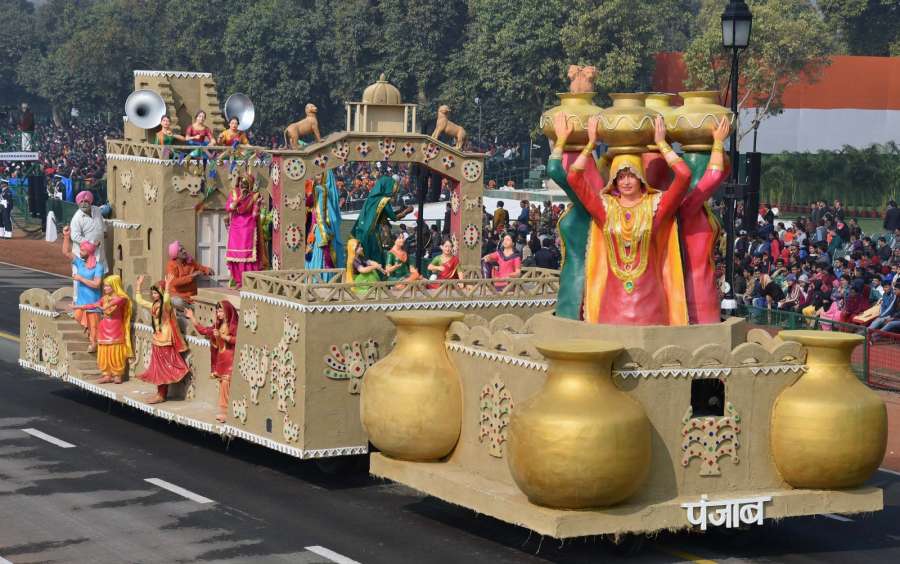 New Delhi: The tableau of Punjab passes through the Rajpath during the full dress rehearsal for the Republic Day Parade-2017, in New Delhi on Jan 23, 2017. (Photo: IANS/PIB) by . 