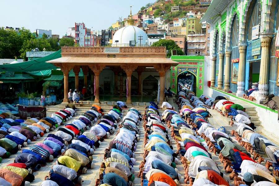 Ajmer: Muslims offer prayers on the occasion of Eid-ul-Fitr at Moinuddin Chishty Dargah in Ajmer on June 26, 2017. (Photo: Shaukat Ahmed/IANS) by . 