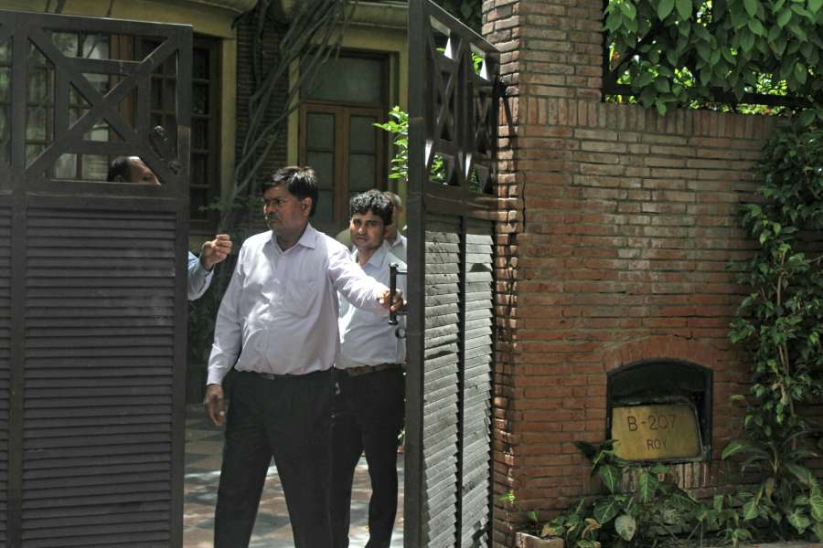New Delhi: CBI conducts raids at NDTV founder Pronnoy Roy's residence in New Delhi on June 5, 2017. The agency registered a case against him and his wife for causing alleged loss to a bank. (Photo: IANS) by . 