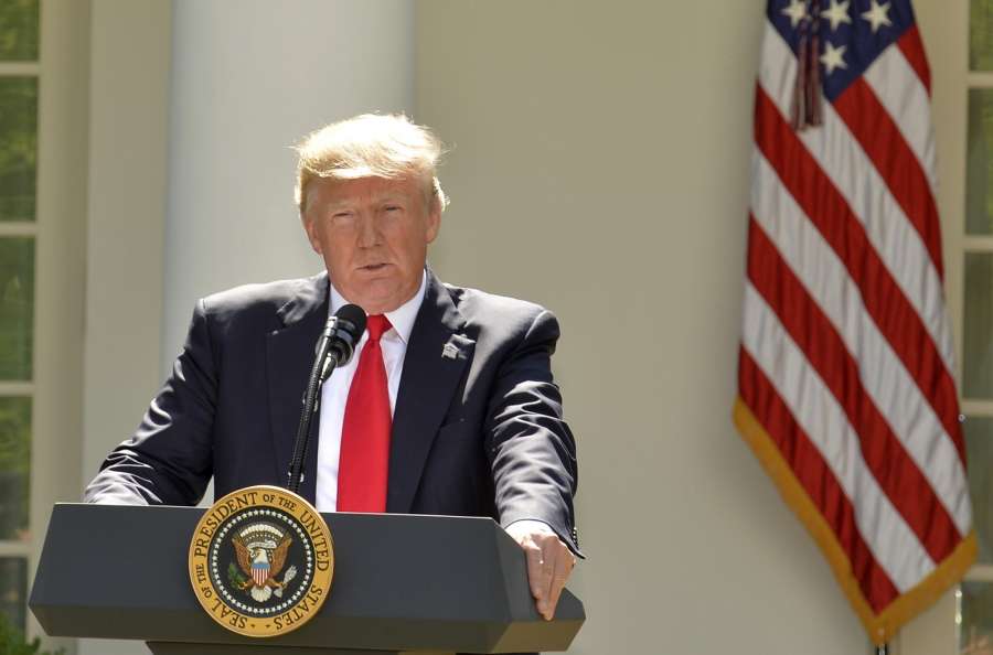 WASHINGTON, June 1, 2017 (Xinhua) -- U.S. President Donald Trump delivers a speech at the White House in Washington D.C., capital of the United States, on June 1, 2017. U.S. President Donald Trump said on Thursday that he has decided to pull the United States out of the Paris Agreement, a landmark global pact to fight climate change. (Xinhua/Mike Theiler/IANS) by . 
