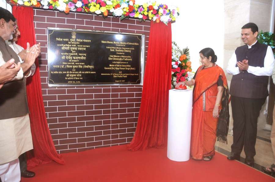Mumbai: External Affairs Minister Sushma Swaraj along with Maharashtra Chief Minister Devendra Fadanavis unveil the plaque for Videsh Bhavan in Mumbai on Aug 27, 2017. (Photo: IANS) by .