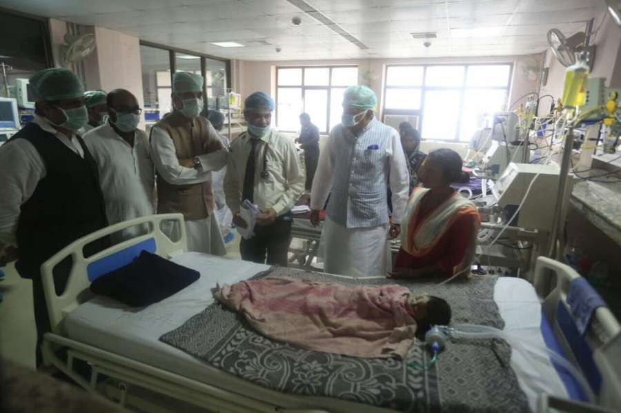 Gorakhpur: A Congress delegation led by senior leader Ghulam Nabi Azad and Uttar Pradesh Congress Committee (UPCC) chief Raj Babbar visit the Baba Raghav Das Medical College Hospital in Gorakhpur on Aug 12, 2017. 60 children died in the past five days at BRDMC Hospital. (Photo: IANS) by .