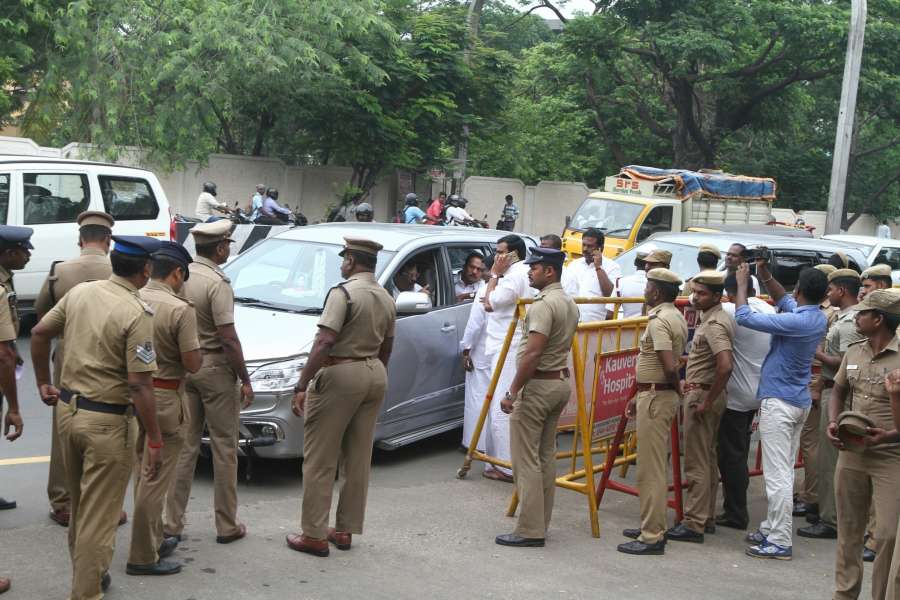 Chennai: AIADMK Deputy general secretary TTV Dinakaran arrives to meet governor C. Vidyasagar Rao at Raj Bhavan in Chennai on Aug 22, 2017. (Photo: IANS) by .