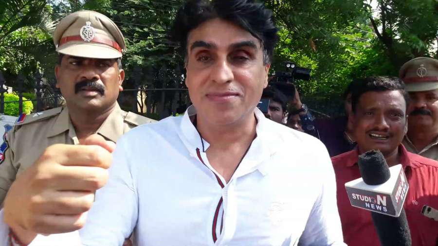Hyderabad: "Chennai Express" producer Karim Morani in police custody after he surrendered to police in connection with the alleged rape of a 25-year-old aspiring actress, hours after the Supreme Court dismissed his bail plea, in Hyderabad on Sept 23, 2017. (Photo: IANS) by . 