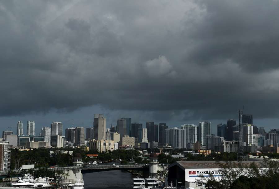 MIAMI, Sept. 9, 2017 (Xinhua) -- Dark clouds are seen as hurricane Irma approaches in Miami of Florida, the United States, Sept. 8, 2017. The U.S. National Hurricane Center said Friday evening that hurricane Irma has strengthened to category five. (Xinhua/Yin Bogu/IANS) by .