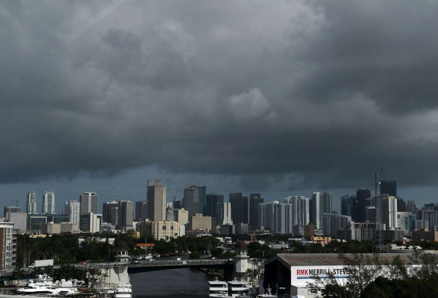 MIAMI, Sept. 9, 2017 (Xinhua) -- Dark clouds are seen as hurricane Irma approaches in Miami of Florida, the United States, Sept. 8, 2017. The U.S. National Hurricane Center said Friday evening that hurricane Irma has strengthened to category five. (Xinhua/Yin Bogu/IANS) by . 