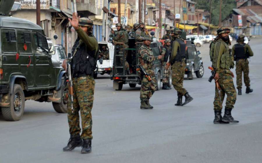 Qazigund: Security forces in action after militants hurled a grenade at the Central Reserve Police Force (CRPF) patrol at Qazigund in Anantnag district of Jammu and Kashmir on Sept 4, 2017. Five CRPF troopers were injured in the attack. (Photo: IANS) by .