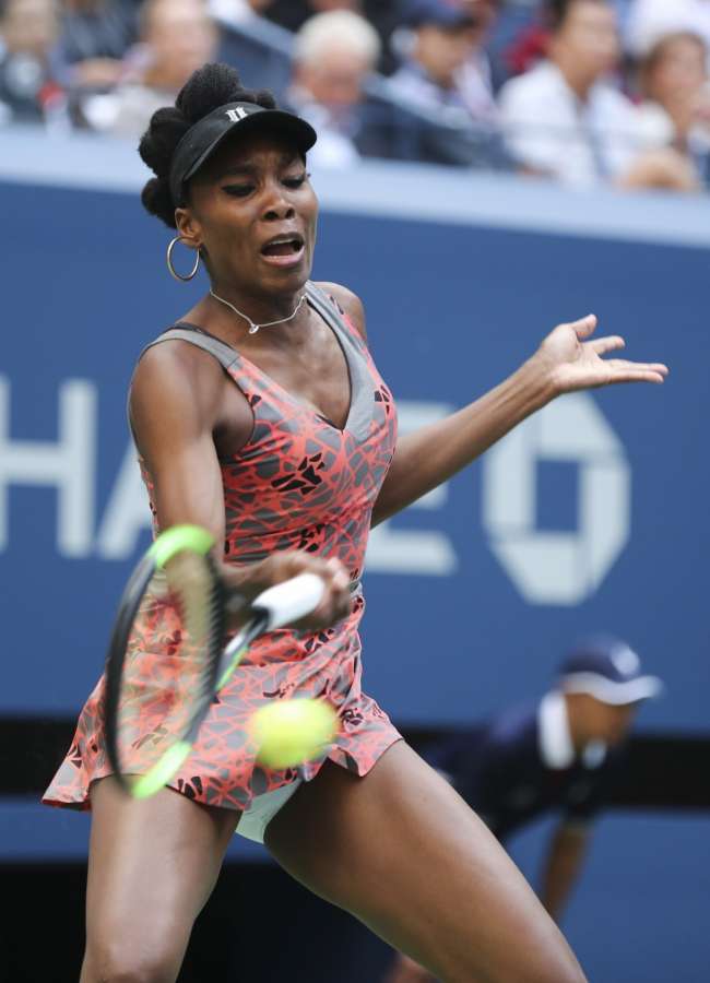 NEW YORK, Sept. 2, 2017 (Xinhua) -- Venus Williams of the United States hits a return during the women's singles third round match against Maria Sakkari of Greece at the 2017 US Open in New York, the United States, Sept. 1, 2017. Venus Williams won 2-0. (Xinhua/Wang Ying/IANS) by .
