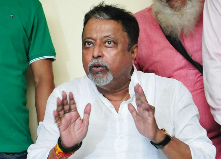 Kolkata: Senior Trinamool Congress leader Mukul Roy addressing the media in Kolkata on Sept. 25, 2017. Mukul Roy, once the right hand man of Chief Minister Mamata Banerjee, announced his decision to quit the party. (Photo: IANS) by .