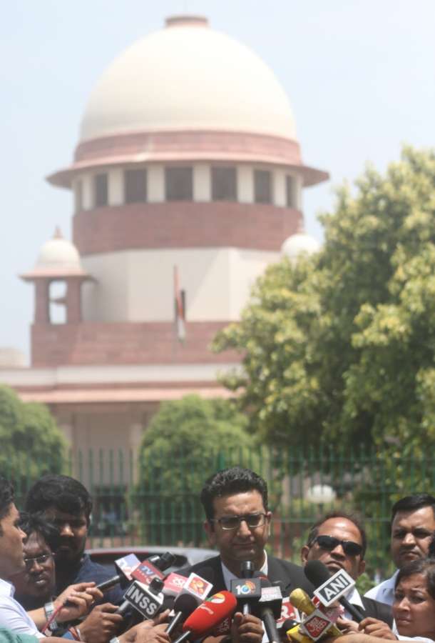 New Delhi: Lawyer Gaurav Bhatia addressing media on CJI impeachment case at Supreme Court lawn in New Delhi on May 8, 2018. (Photo: IANS) by . 