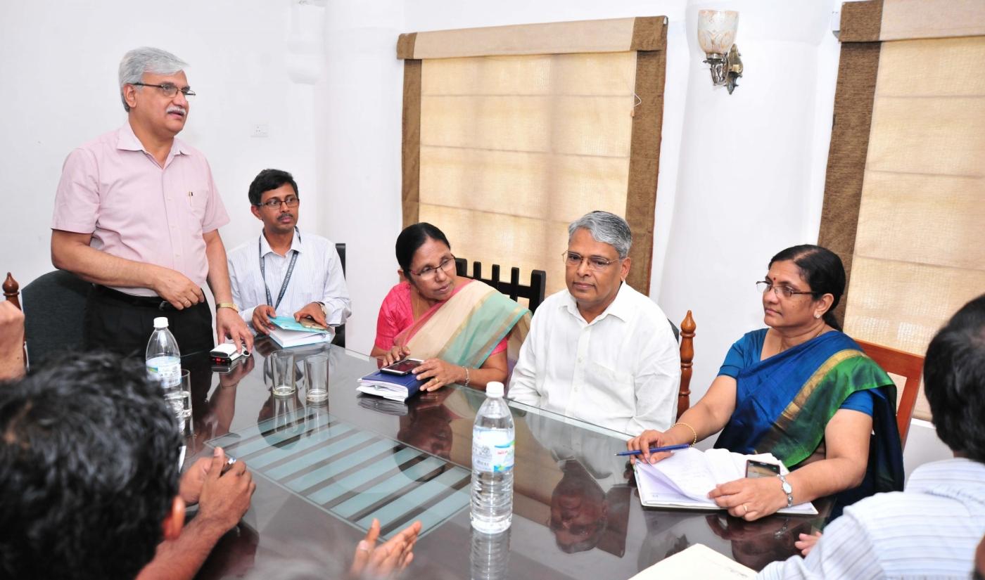 Kozhikode (Kerala): Officials of Kerala's Animal Husbandry Department and Forest Department during a meeting with the Central team regarding outbreak of Nipah virus (NiP) in Kozhikode on May 22, 2018. The toll due to the Nipah virus (NiP), presently identified in Kerala's Kozhikode and Malappuram, rose to 10 on Tuesday even as the Central and state governments scrambled to contain its outbreak. (Photo: IANS) by . 