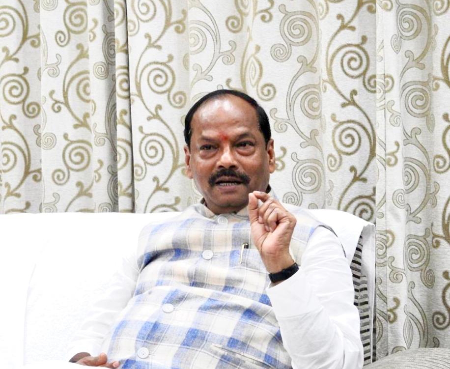 Jharkhand Chief Minister Raghubar Das during an interview with IANS. by .