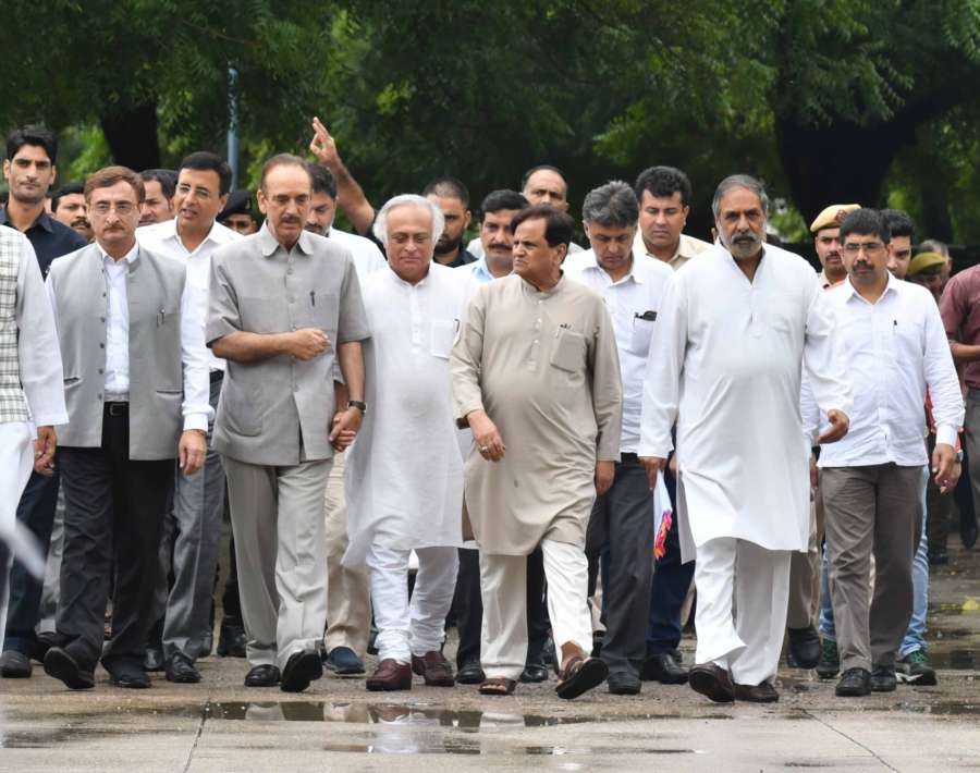 New Delhi: A Congress delegation led by Ghulam Nabi Azad, Jairam Ramesh, Shakeel Ahmad and Anand Sharma arrive at CVC to submit a memorandum asserting that the deal announced by Prime Minister Narendra Modi was at an "escalated price of about 300 per cent" and done in violation of the Defence Procurement Policy (DPP) in New Delhi on Sept 24, 2018. (Photo: IANS) by . 