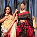 New Delhi: Actress Tabu showcase creations of designer Sanjukta during Lotus Make-Up India Fashion Week Spring Summer 2019 in New Delhi on Oct 12, 2018.(Photo: Amlan Paliwal/IANS) by .
