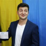 KIEV, April 21, 2019 (Xinhua) -- Candidate actor Volodymyr Zelensky casts his ballot at a polling station in Kiev, Ukrain, April 21, 2019. Ukraine's presidential candidates, incumbent President Petro Poroshenko and actor Volodymyr Zelensky, on Sunday cast their ballots in the second round of the country's presidential election. (Xinhua/Sergey/IANS) by . 