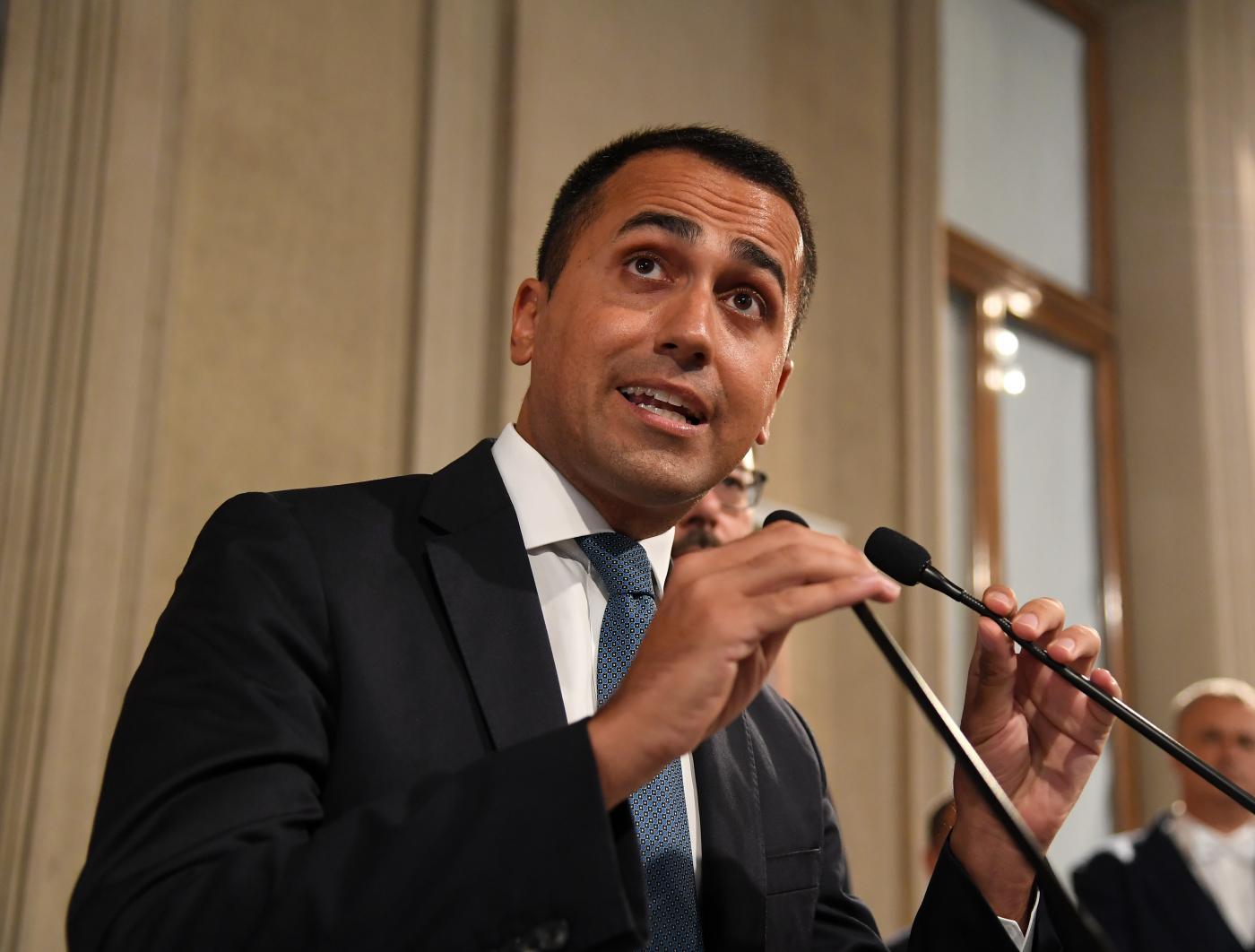 ROME, Aug. 28, 2019 (Xinhua) -- Italy's Five Star Movement leader Luigi Di Maio speaks at the Palazzo del Quirinale in Rome, Italy, on Aug. 28, 2019. Italian president Sergio Mattarella will summon outgoing Prime Minister Giuseppe Conte on Thursday in order to ask him to try to form a new coalition government. (Photo by Alberto Lingria/Xinhua/IANS) by .
