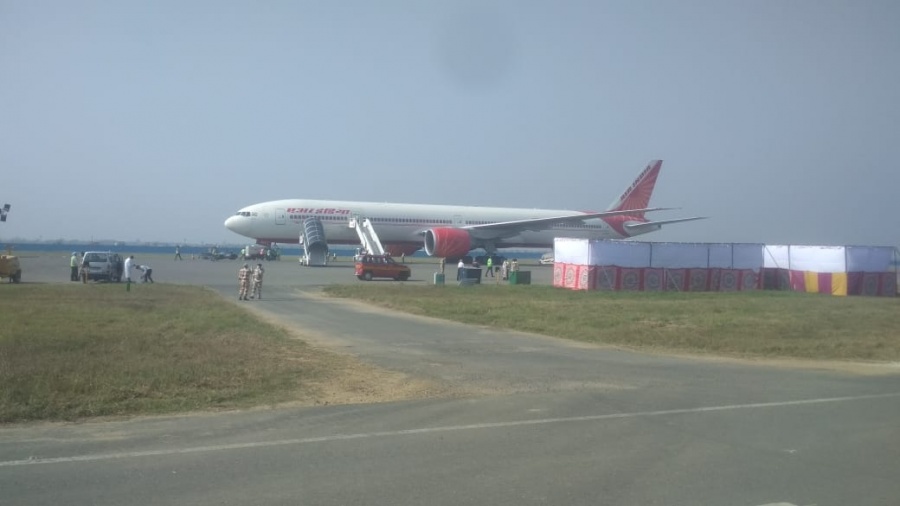 New Delhi: Air India flight from Rome, Italy landed at IGI Airport in New Delhi at 9.15 AM with 263 evacuees, on March 22, 2020. All the evacuees have been taken to ITBP Chhawla Quarantine Facility, New Delhi. An ITBP team received the evacuees and conducted thermal screening on them. (Photo: IANS) by . 
