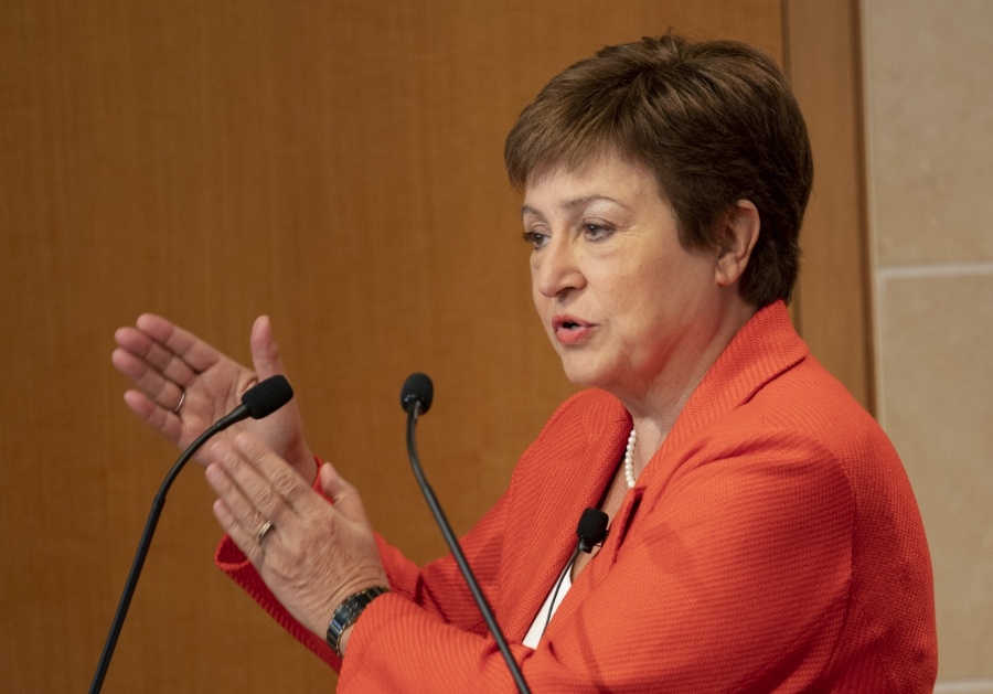 WASHINGTON D.C., Jan. 18, 2020 (Xinhua) -- International Monetary Fund (IMF) Managing Director Kristalina Georgieva speaks at an event hosted by Peterson Institute for International Economics in Washington D.C., the United States, on Jan. 17, 2020. The newly signed China-U.S. phase-one trade deal will reduce uncertainty that has impeded global economic growth, IMF Managing Director Kristalina Georgieva said on Friday. (Xinhua/Liu Jie/IANS) by . 