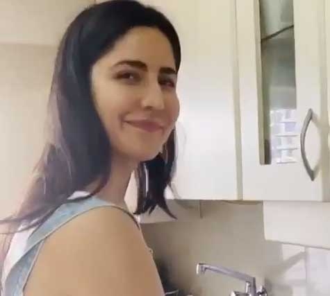 Katrina Kaif turns chef again, still unsure of what she's cooked up!. by . 