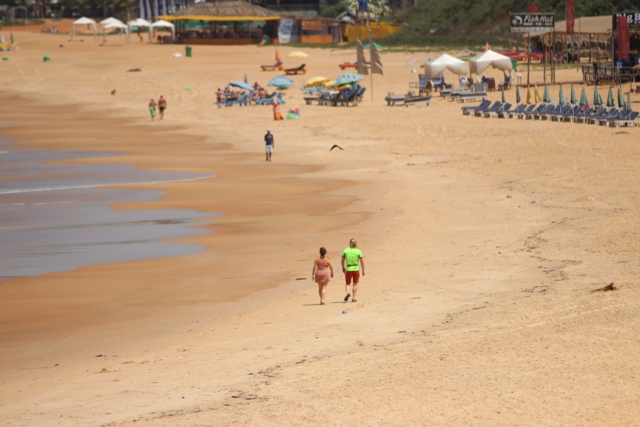 Sinquerim: The Baga Beach bears a deserted look after the Goa Government invoked Section 144 in the wake of increasing cases of COVID-19 (coronavirus), in Sinquerim on March 21, 2020. (Photo: IANS) by .