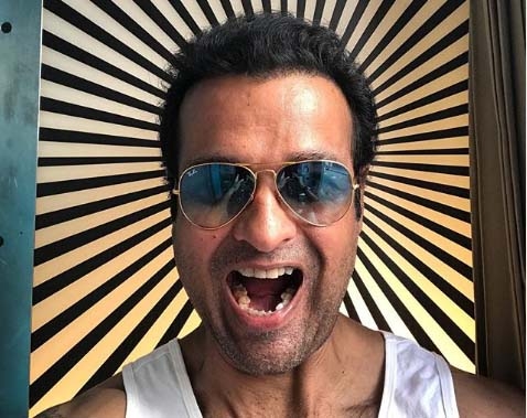 Rohit Roy fears actors will forget how to act!. by . 