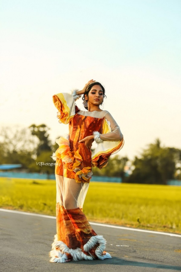 World Environment Day: DIY natural dyes for a wardrobe makeover. by .