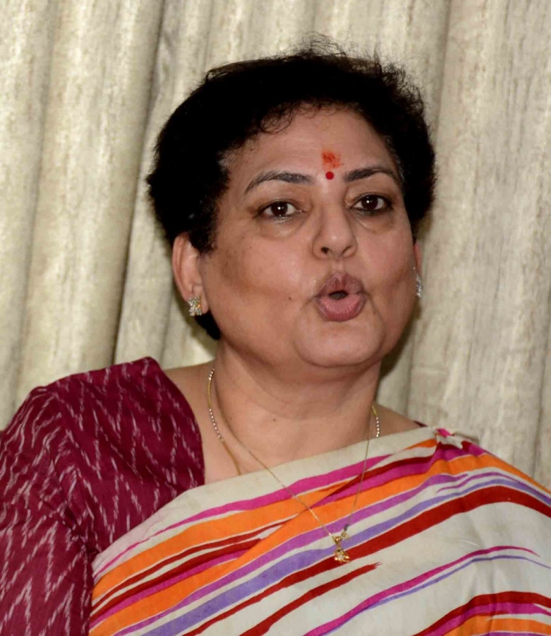 Patna: National Commission for Women (NCW) Chairperson Rekha Sharma addresses a press conference in Patna on Sep 20, 2019. (Photo: IANS) by . 