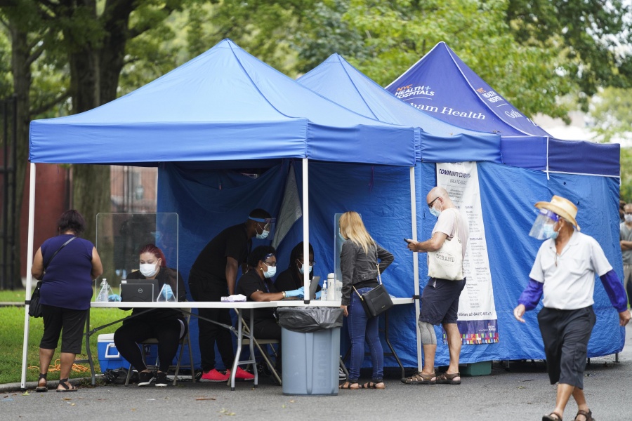 New York, Aug. 13, 2020 (Xinhua) -- People wait to receive COVID-19 test at a temporary test site at Sunset Park of Brooklyn in New York, the United States, Aug. 13, 2020. New York City Mayor Bill de Blasio on Aug. 12 announced that the City would activate the next stage of its hyper-local COVID-19 response in Sunset Park, Brooklyn. As the area continues to see low testing rates and higher rates of positivity, the City will deploy additional testing and outreach resources to ensure residents can immediately safely separate and receive assistance through supportive services. (Xinhua/Wang Ying/IANS) by . 