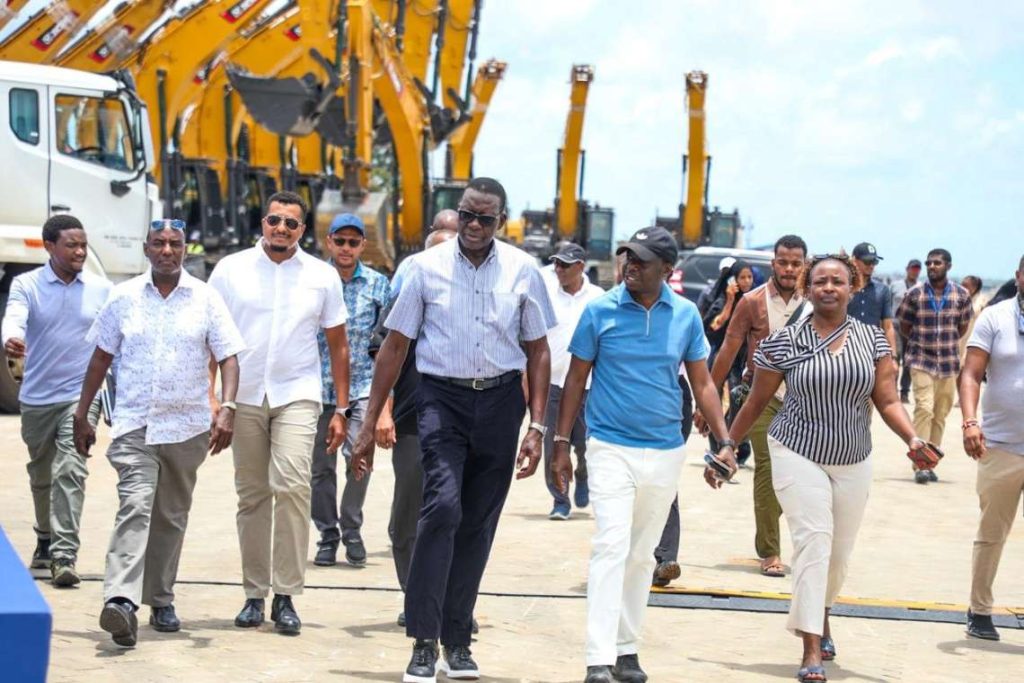 Kenya’s Cabinet Secretary for Roads and Transport, Davis Chirchir, accompanied by Principal Secretary for the State Department for Transport Mohamed Daghar, inspected the port ahead of the ceremony, which will be presided over by President William Ruto.