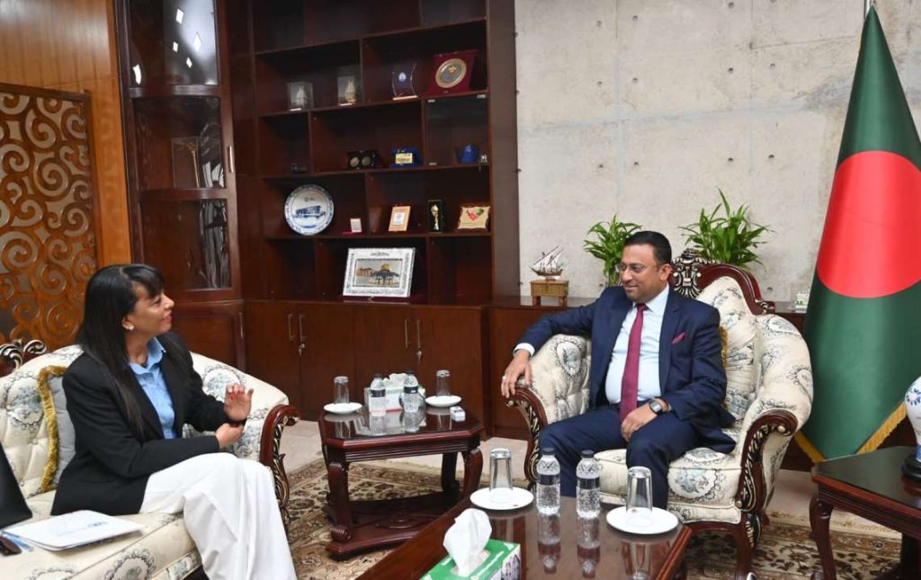 State Minister for Foreign Affairs Humaiun Kobir meets UN Resident Coordinator ad interim Carol Flore-Smereczniak at Bangladesh's Ministry of Foreign Affairs.