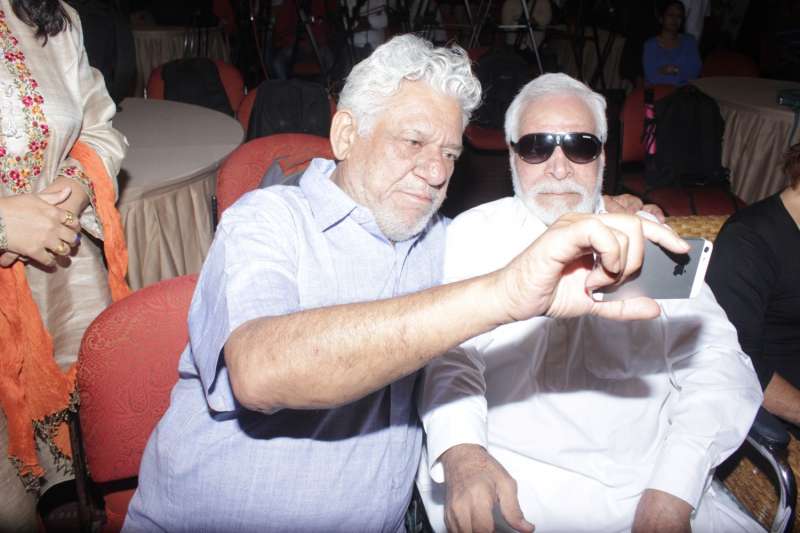 Kader Khan with Om Puri