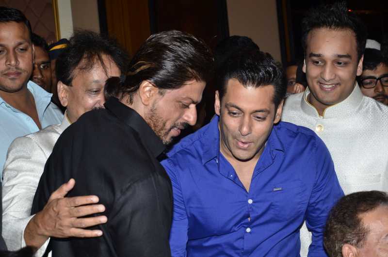 Actors Shahrukh Khan and Salman Khan during the Iftar Party hosted by Baba Siddique in Mumbai 