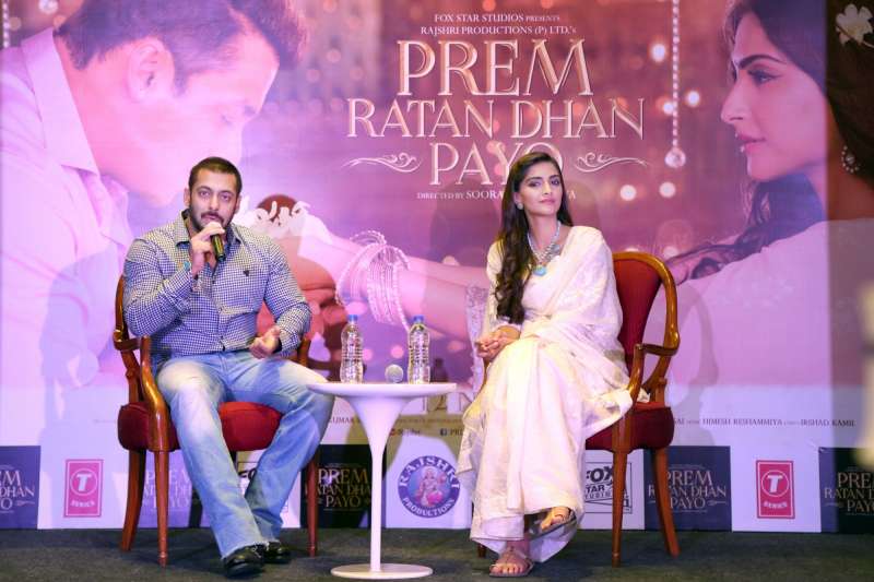 Actors Salman Khan and Sonam Kapoor during a press conference organised to promote his upcoming film `Prem Ratan Dhan Payo` in New Delhi 