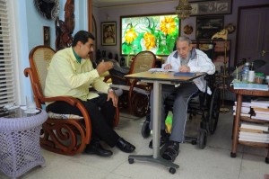 HAVANA, March 20, 2016 (Xinhua) -- Image provided by Venezuela's Presidency on March 20, 2016 shows Venezuelan President Nicolas Maduro (L), meeting with former Cuban leader Fidel Castro, in Havana, Cuba, on March 19, 2016. (Xinhua/Venezuela's Presidency/AVN/IANS)