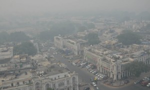 New Delhi: A blanket of toxic haze engulfs the national capital, on Nov 13, 2019. The Delhi air quality index (AQI) is at emergency levels again on Wednesday with an overall count of 476 and not much relief is expected for the next two days till Friday. While overall AQI is in the severe category, PM10 count is at 489 and PM2.5 at 326 is also in the severe category. (Photo: IANS)